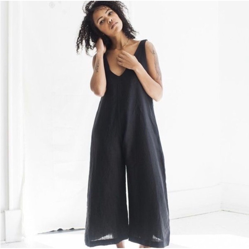 OZMA Vanessa Romper Black Linen Wide-Leg V-Neck Jumpsuit Size L Beach Minimalist